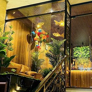Rosa May Hotel